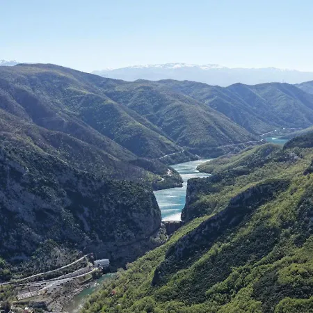 Kompleksi Turistik Armando *