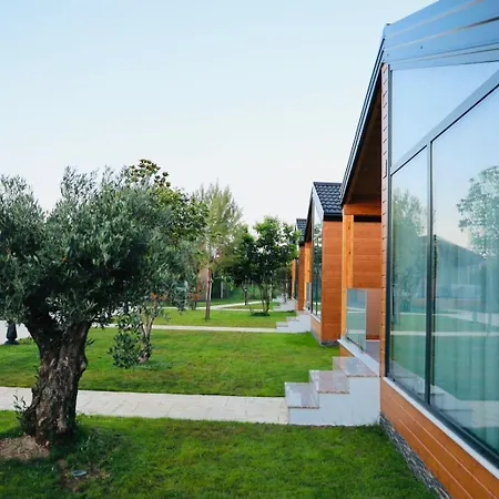 Kompleksi Turistik Armando *