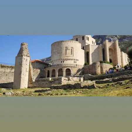 Kompleksi Turistik Armando 别墅 *